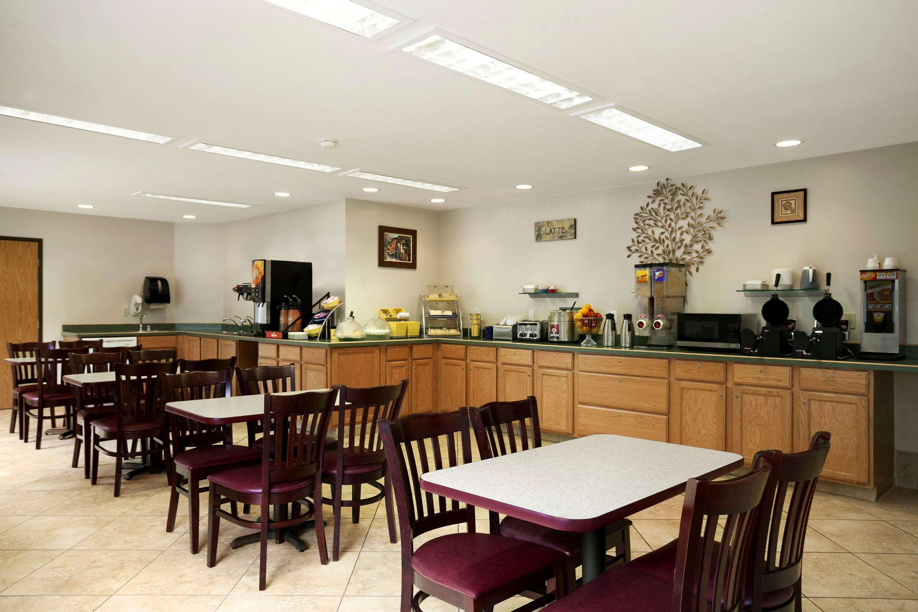 Colony Inn Кент Экстерьер фото